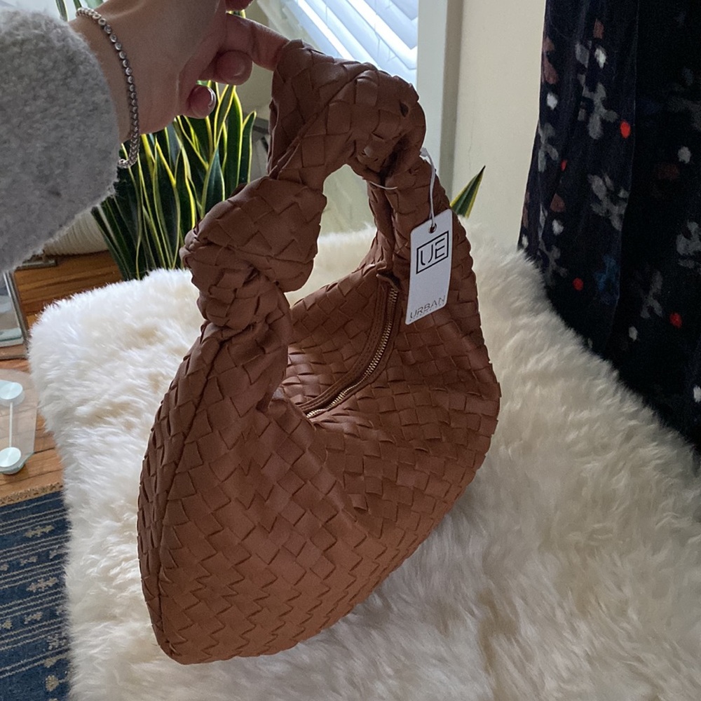 ❤️🥳❤️ Gorgeous WOVEN PURSE 🎉 NWT
